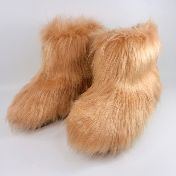 Jeffrey Campbell Platform Derby Pink Faux Fur Bootie - Picture 4 of 14